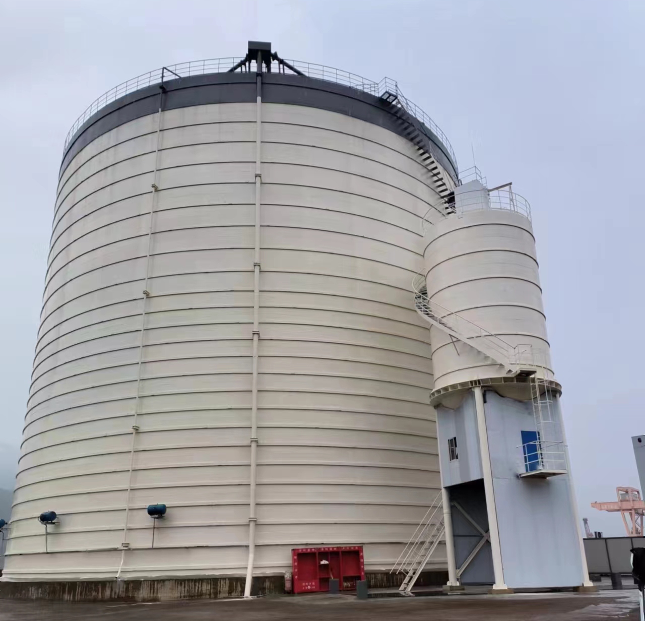 旅顺口10万吨水泥钢板库